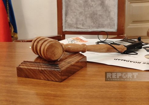 Dövlətə xəyanətdə ittiham olunan şəxslərə hökm oxunub