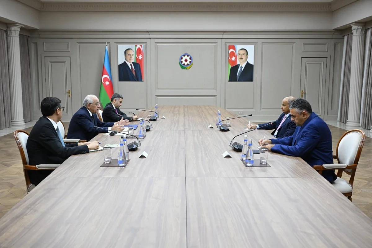 Əli Əsədov Beynəlxalq Üzgüçülük Federasiyasının prezidenti ilə görüşüb Əli Əsədov Beynəlxalq Üzgüçülük Federasiyasının prezidenti ilə görüşüb