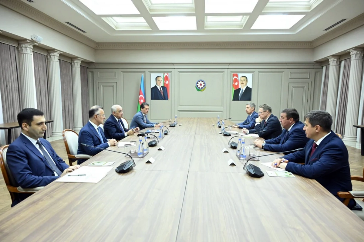 Əli Əsədov Rusiyanın səhiyyə naziri ilə görüşüb Əli Əsədov Rusiyanın səhiyyə naziri ilə görüşüb