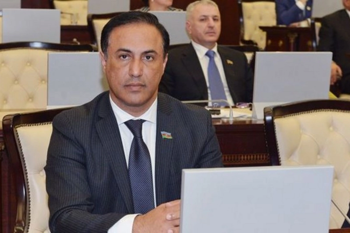 Elman Nəsirov: Azərbaycan Rusiyaya qarşı sanksiyalara qoşulmayıb, amma zərbələr alır