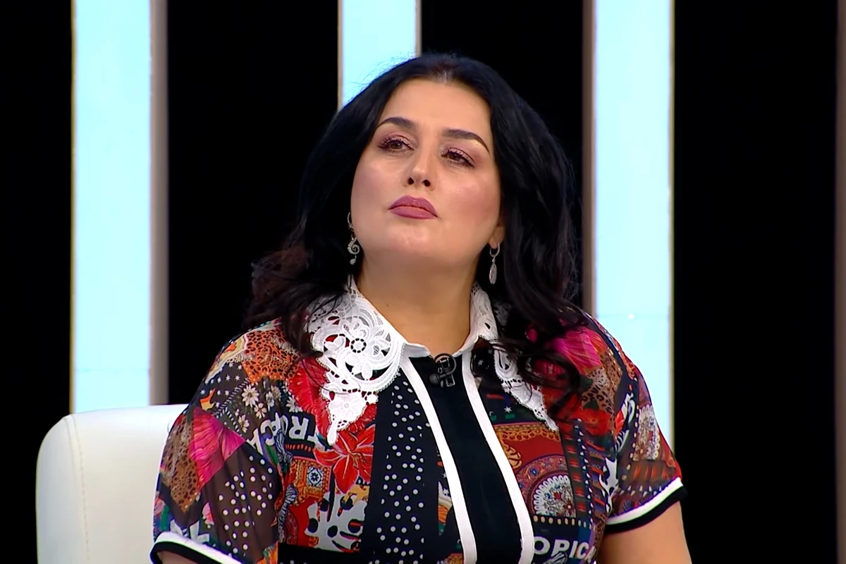 Elza Seyidcahan: Videonu yutubdan silmişdilər