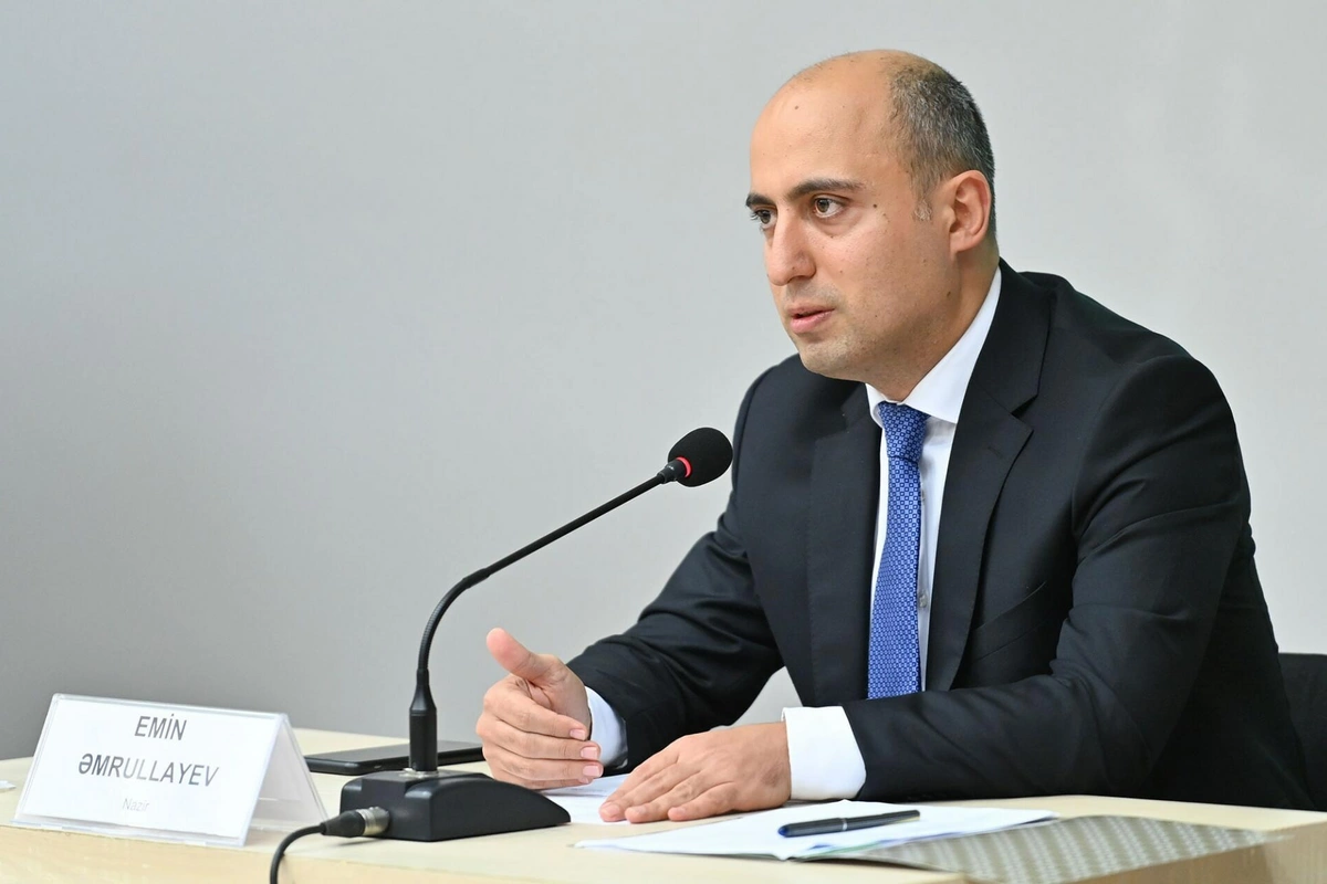 Emin Əmrullayev: Təhsil vətəndaşlar üçün əlçatan deyilsə, yoxdur deməkdir