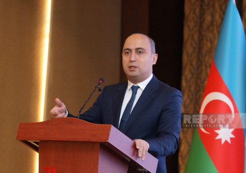 Emin Əmrullayev: 
