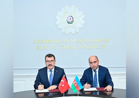Emin Əmrullayev TUBİTAK rəhbəri ilə görüşüb