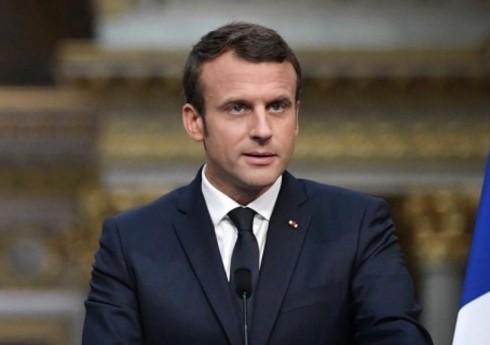 Emmanuel Makron Praqa görüşü barədə paylaşım edib