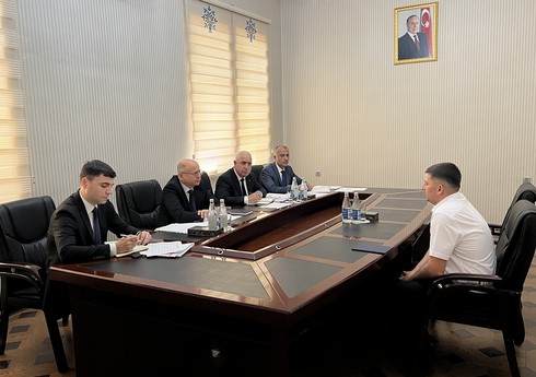 Energetika naziri Ağcabədidə vətəndaşları qəbul edib