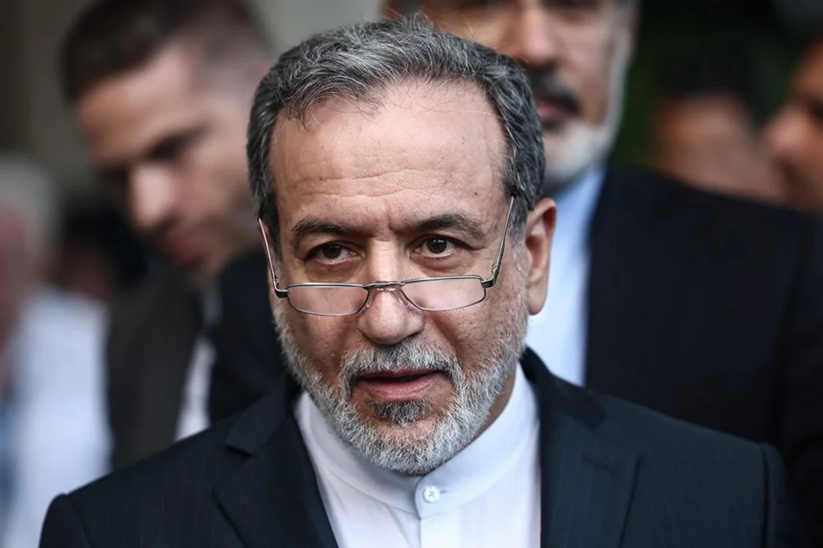 Əraqçi ABŞ-nin İran limanlarını blokadaya almasını müharibə aktı adlandırıb