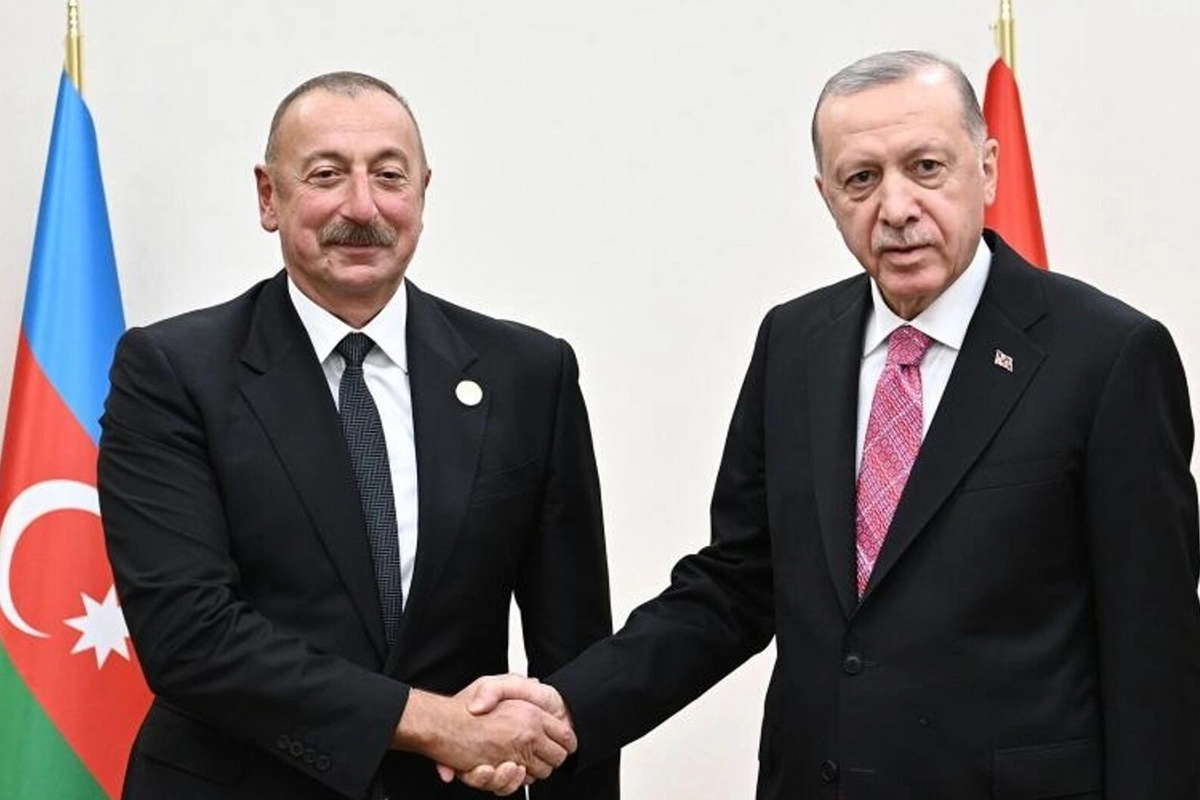 Ərdoğan regionda sülh gündəliyində nümayiş etdirdiyi liderliyə görə İlham Əliyevi təbrik edib