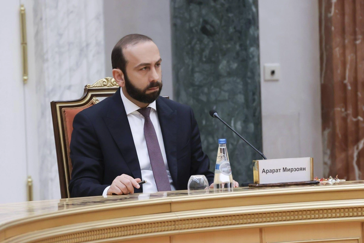 Ermənistan XİN başçısı: Azərbaycanla sülh sazişini mümkün qədər tez imzalamaq lazımdır