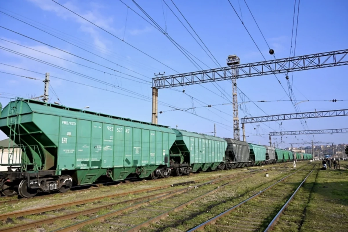 Ermənistana Rusiya taxılı daşıyan yük qatarı Biləcəridən yola düşüb