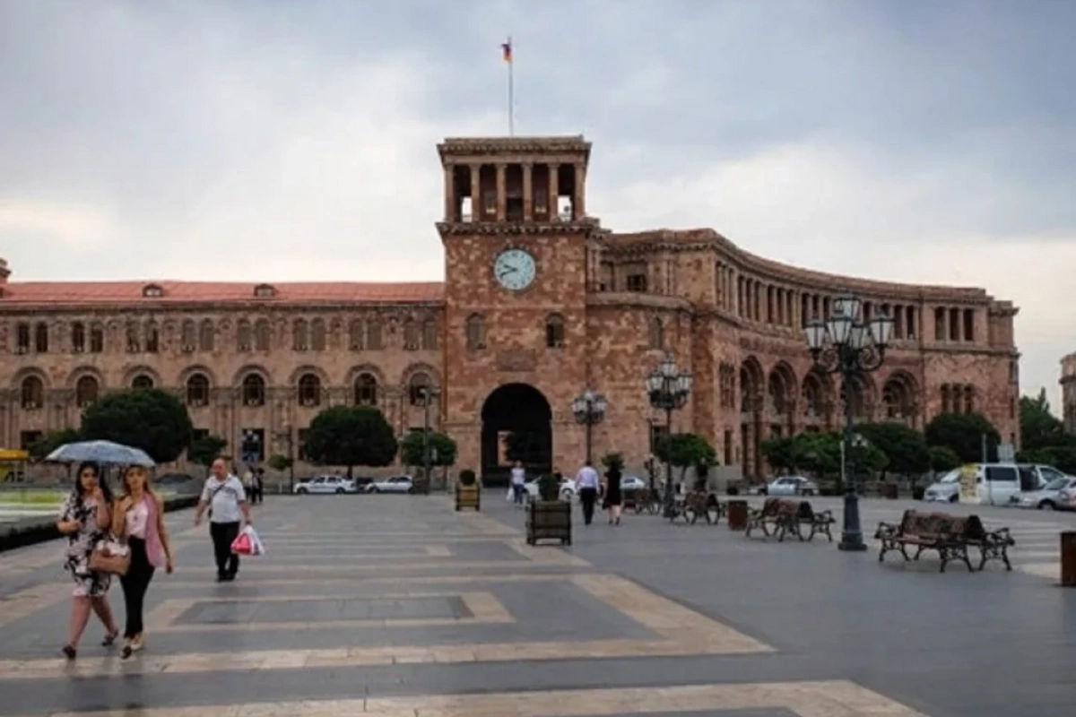 Ermənistanda siyasi qarşıdurma dərinləşir: Paşinyandan rəqiblərinə zərbə Ermənistanda siyasi qarşıdurma dərinləşir: Paşinyandan rəqiblərinə zərbə