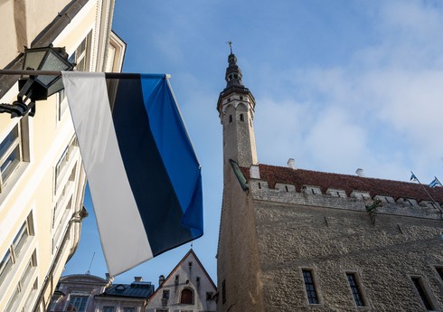 Estoniya rusdilli məktəblər üçün cərimələri artıracaq