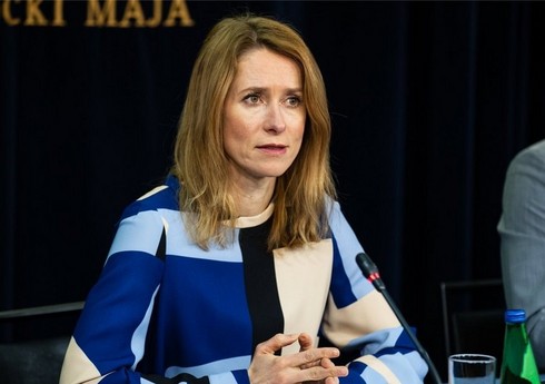 Estoniyada Baş nazir Kallasla bağlı qalmaqal yaşanıb