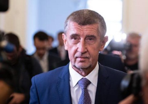 Çexiyanın keçmiş baş naziri prezidentliyə namizədliyini irəli sürəcək