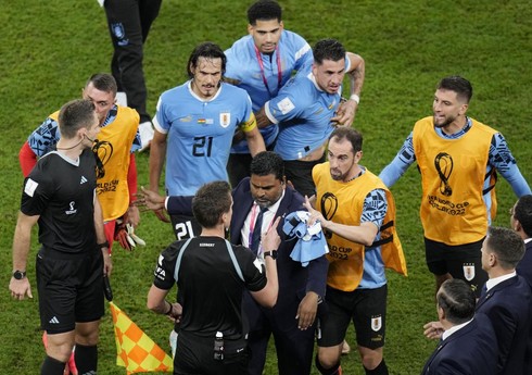 FIFA Uruqvay millisinin aparıcı üzvlərini futboldan kənarlaşdıra bilər