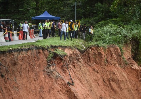 Filippində torpaq sürüşməsi nəticəsində 7 nəfər ölüb