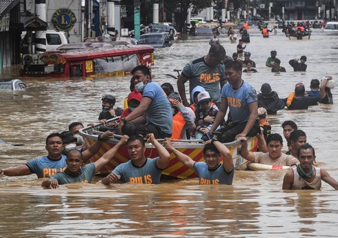 Filippində torpaq sürüşməsi və daşqınlar nəticəsində ölənlərin sayı 67-yə çatıb