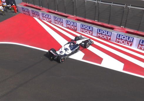 “Formula 1”: Niderlandlı pilot uğursuzluqla üzləşib