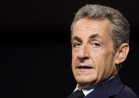 Fransa Baş Prokurorluğu Nikola Sarkozinin 3 il şərti cəzaya məhkum edilməsini istəyib