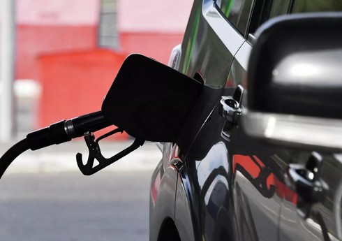 Fransada neft emalı zavodunun işçilərinin tətili yanacaq qıtlığına səbəb olub