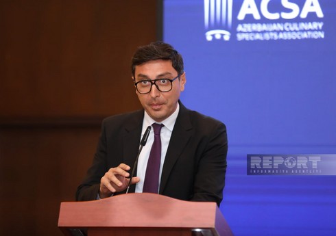 Fərid Qayıbov: “Gənclər dövlət siyasətinin önəmli hissəsidir” Fərid Qayıbov: “Gənclər dövlət siyasətinin önəmli hissəsidir”