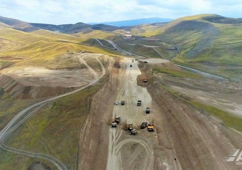 Füzuli-Ağdam avtomobil yolunun inşası sürətlə davam edir
