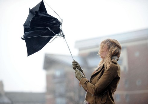 Güclü küləklə bağlı xəbərdarlıq verilib