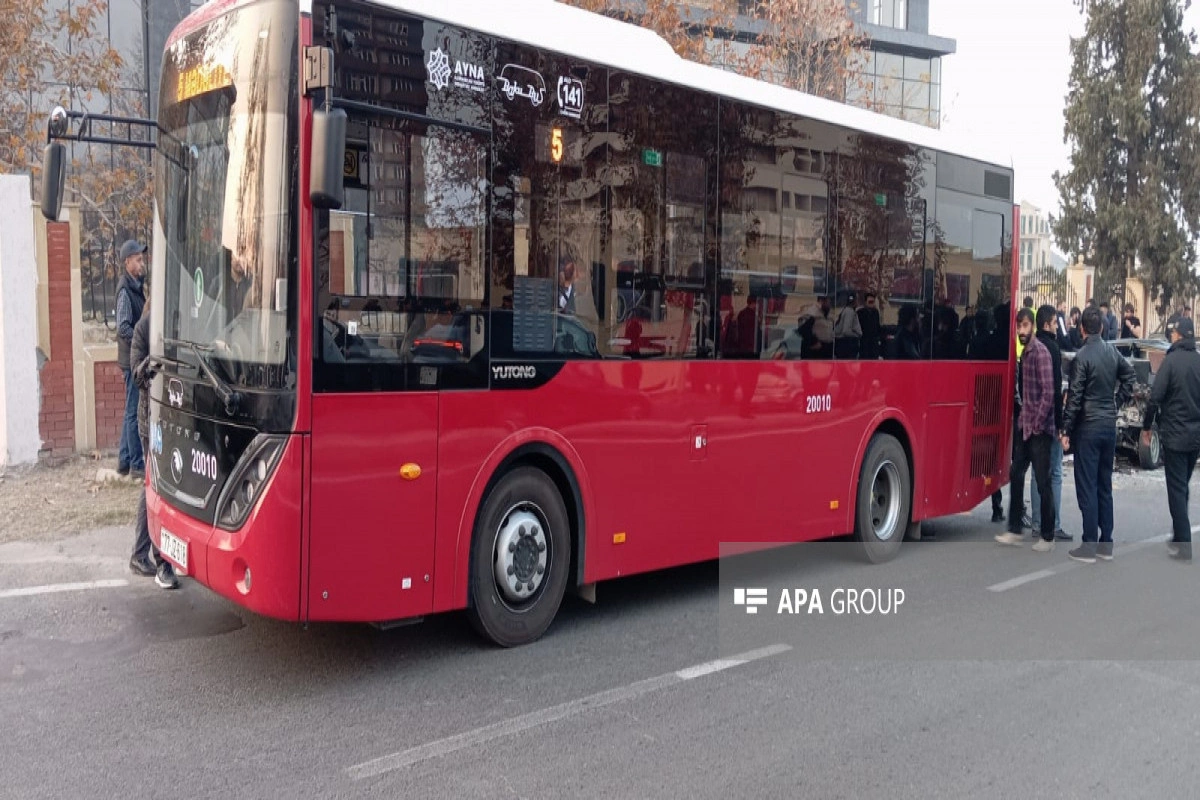Gəncədə avtobus qəzası - Ölən var