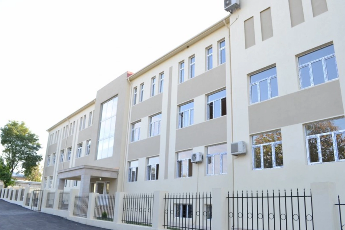 Gəncədə məktəb direktoru vəzifəsindən azad edilib