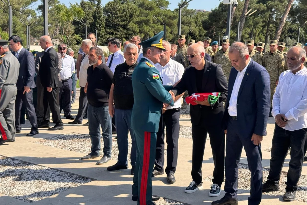 General-mayor İsgəndər Allahverdiyev dəfn olunub General-mayor İsgəndər Allahverdiyev dəfn olunub