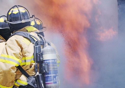 Gəncədə yataqxana binasında yanğın olub