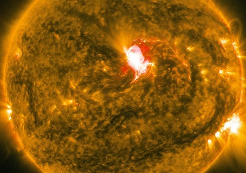 Günəşdə gün ərzində ikinci ən güclü alovlanma baş verib