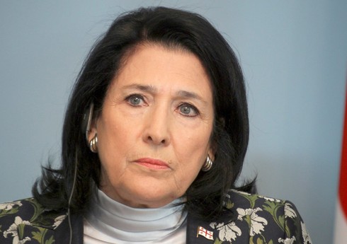 Gürcüstan Konstitusiya Məhkəməsi prezidentin impiçmenti ilə bağlı üçüncü iclası təyin edib