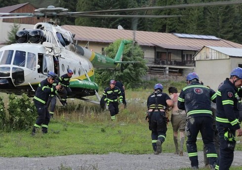 Gürcüstanda təbii fəlakət qurbanlarının sayı 17-yə çatıb - YENİLƏNİB