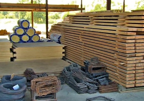 Görədildə evdən 10 min manat dəyərində inşaat materialları oğurlanıb