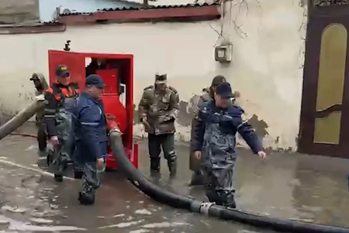 Güclü yağışların fəsadları aradan qaldırılır