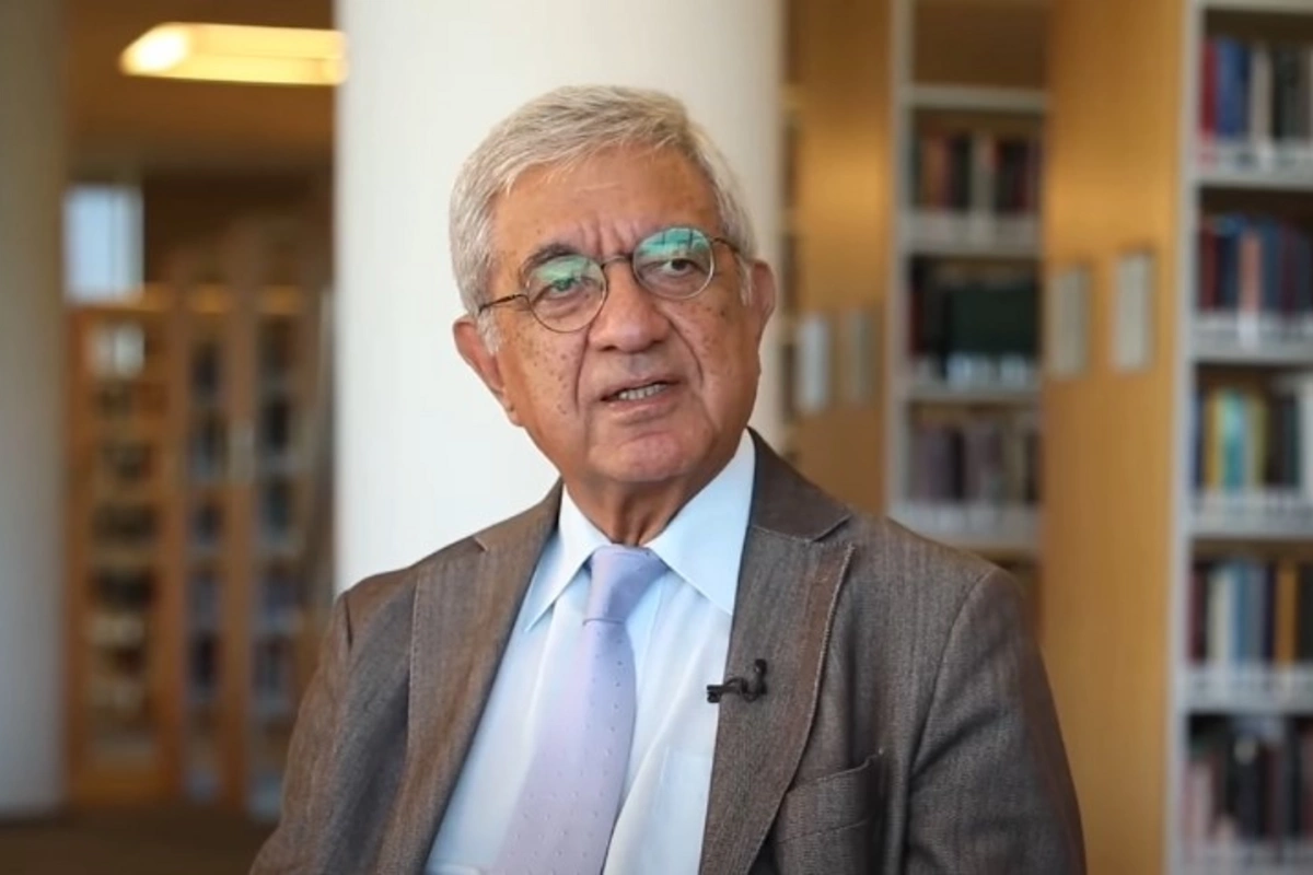 Hafiz Paşayev: ADA texniki ixtisaslara xüsusi diqqət yetirir Hafiz Paşayev: ADA texniki ixtisaslara xüsusi diqqət yetirir