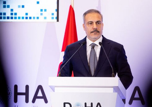 Hakan Fidan bir neçə ölkədən olan həmkarı ilə Suriya məsələsini müzakirə edib Hakan Fidan bir neçə ölkədən olan həmkarı ilə Suriya məsələsini müzakirə edib