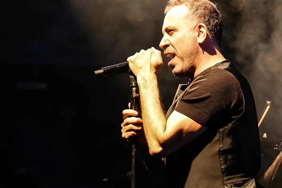 Haluk Leventin konsertində 1 nəfər bıçaqlandı Haluk Leventin konsertində 1 nəfər bıçaqlandı