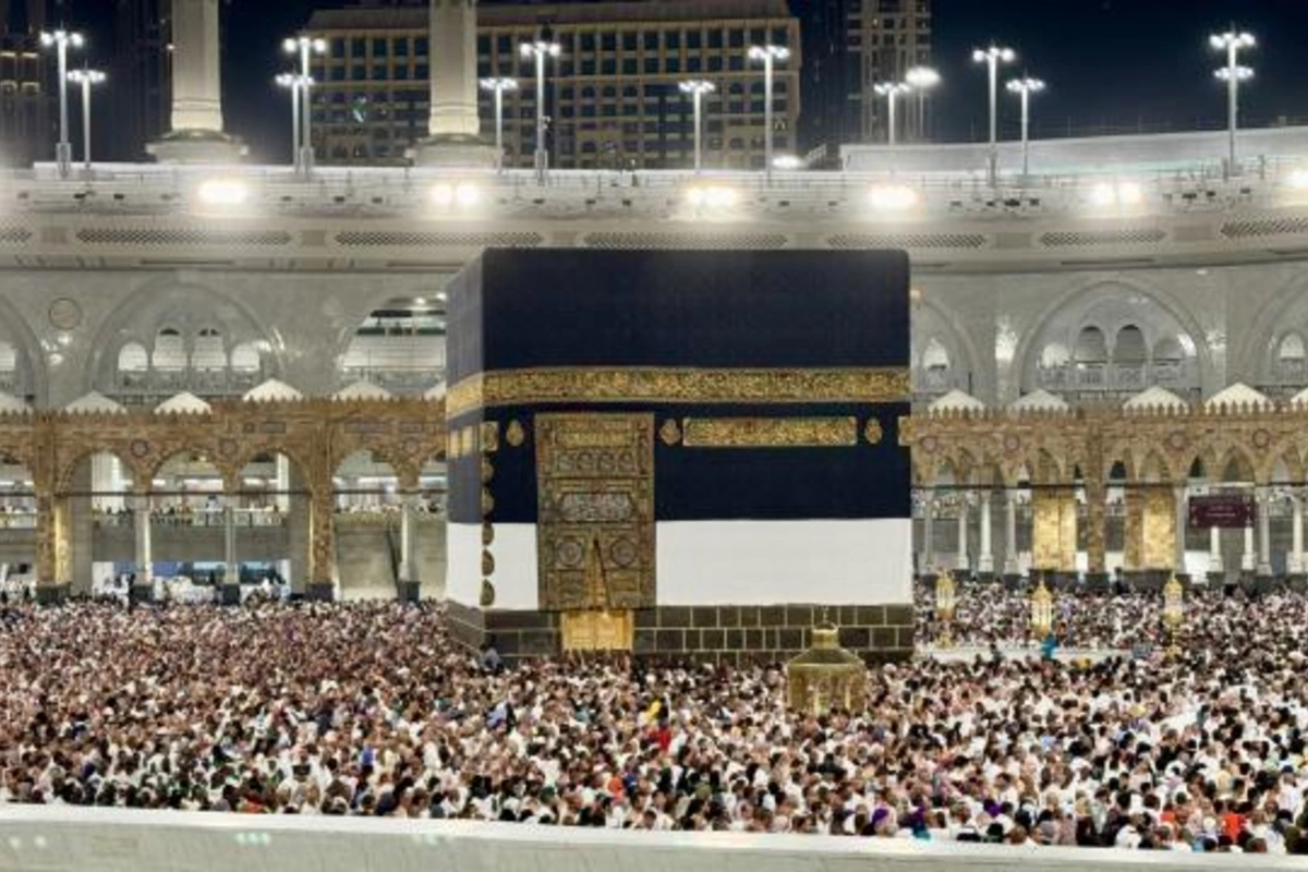 Həcc vizası olmayanlar ölkədən deport ediləcək