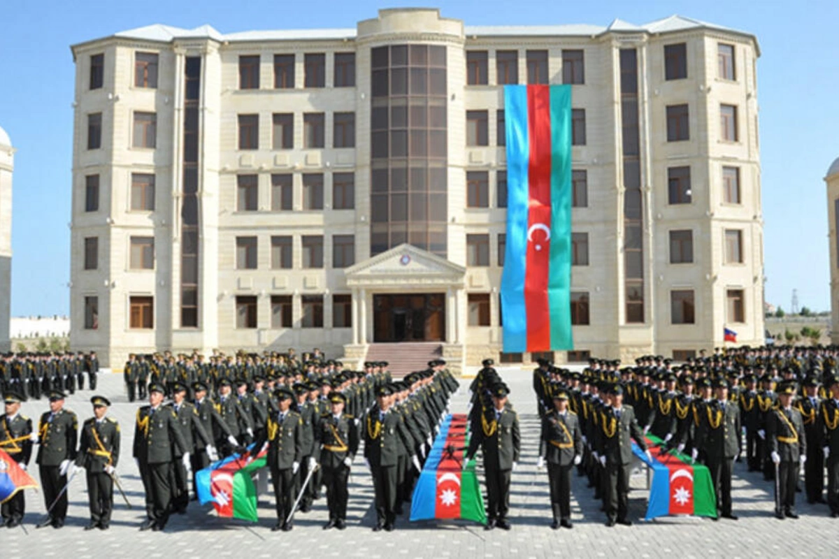 Hərbi kolleclərdə təhsilini başa vuran kursantlara ŞAD XƏBƏR! Rütbə veriləcək