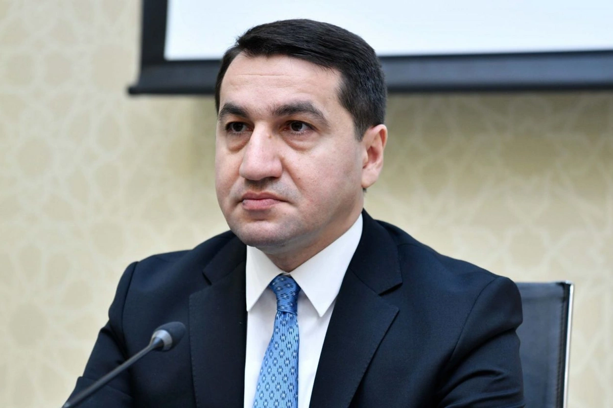 Hikmət Hacıyev: Azərbaycanın təcrübəsi digər postmünaqişə regionlarında tətbiq edilə bilər