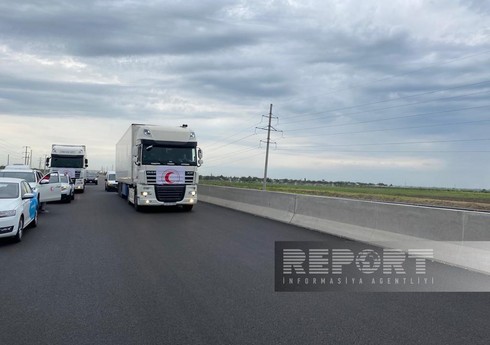 Hikmət Hacıyev: “Ağdam-Xankəndi yolundan imtina edilməsini yalnız rasizim və diskriminasiya kimi qiymətləndirə bilərik”