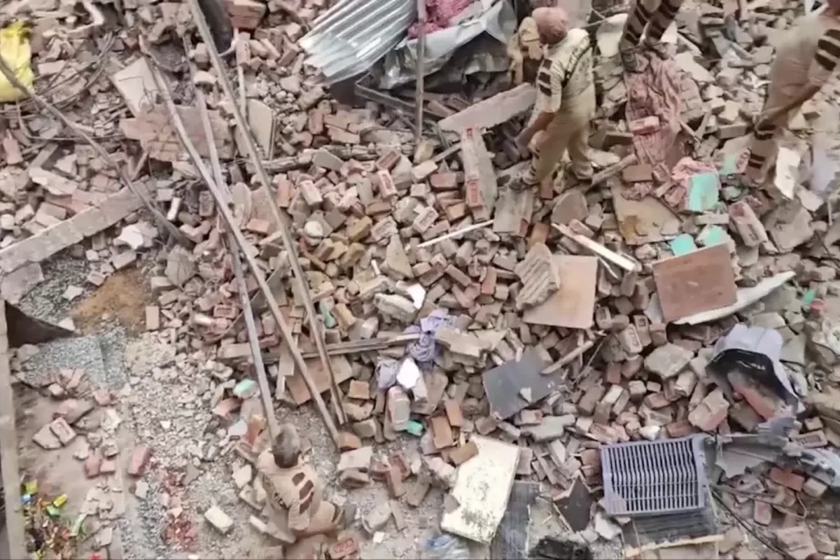 Hindistanda bina uçdu: 11 ölü, 11 yaralı