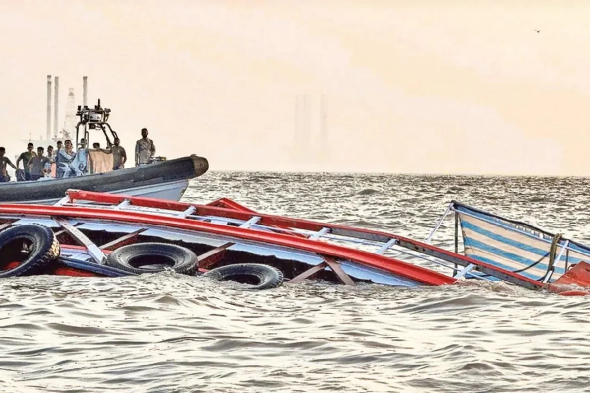 Hindistanda kater qəzaya uğrayıb, ölənlər var