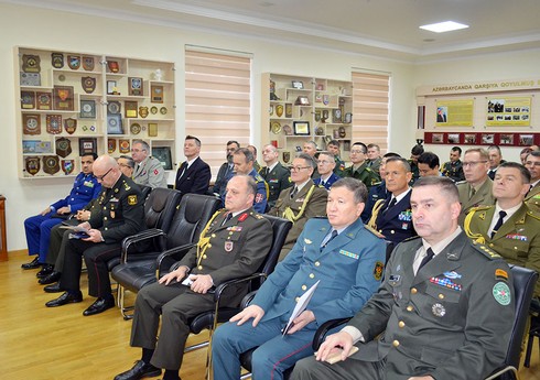 Hərbi attaşelərlə cari ilin yekununa dair toplantı keçirilib