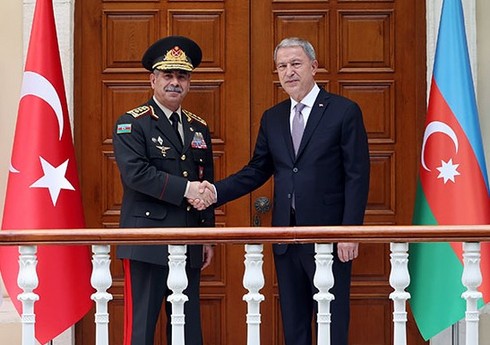 Hulusi Akar Türkiyənin Azərbaycanı dəstəklədiyini və daim yanında olduğunu bildirib
