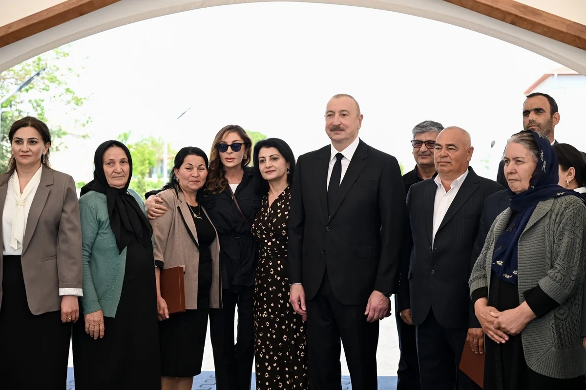 İlham Əliyev: Azərbaycan xalqının tarixi yaddaşı heç vaxt silinməyib