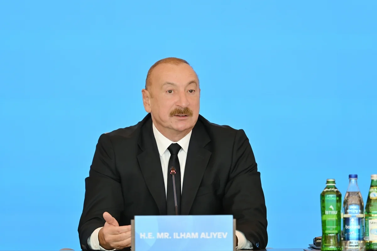 İlham Əliyev: İlham Əliyev: