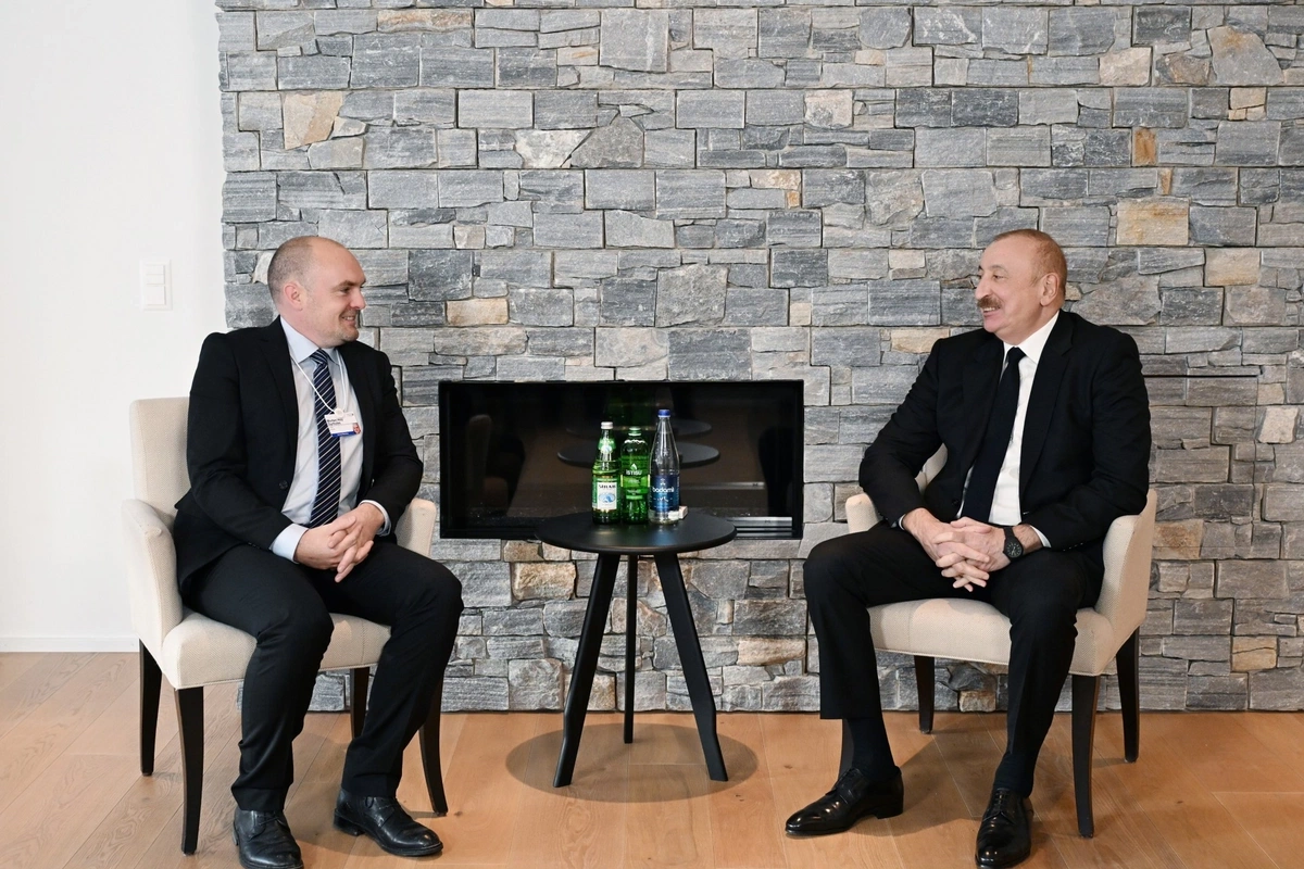 İlham Əliyev Davosda 